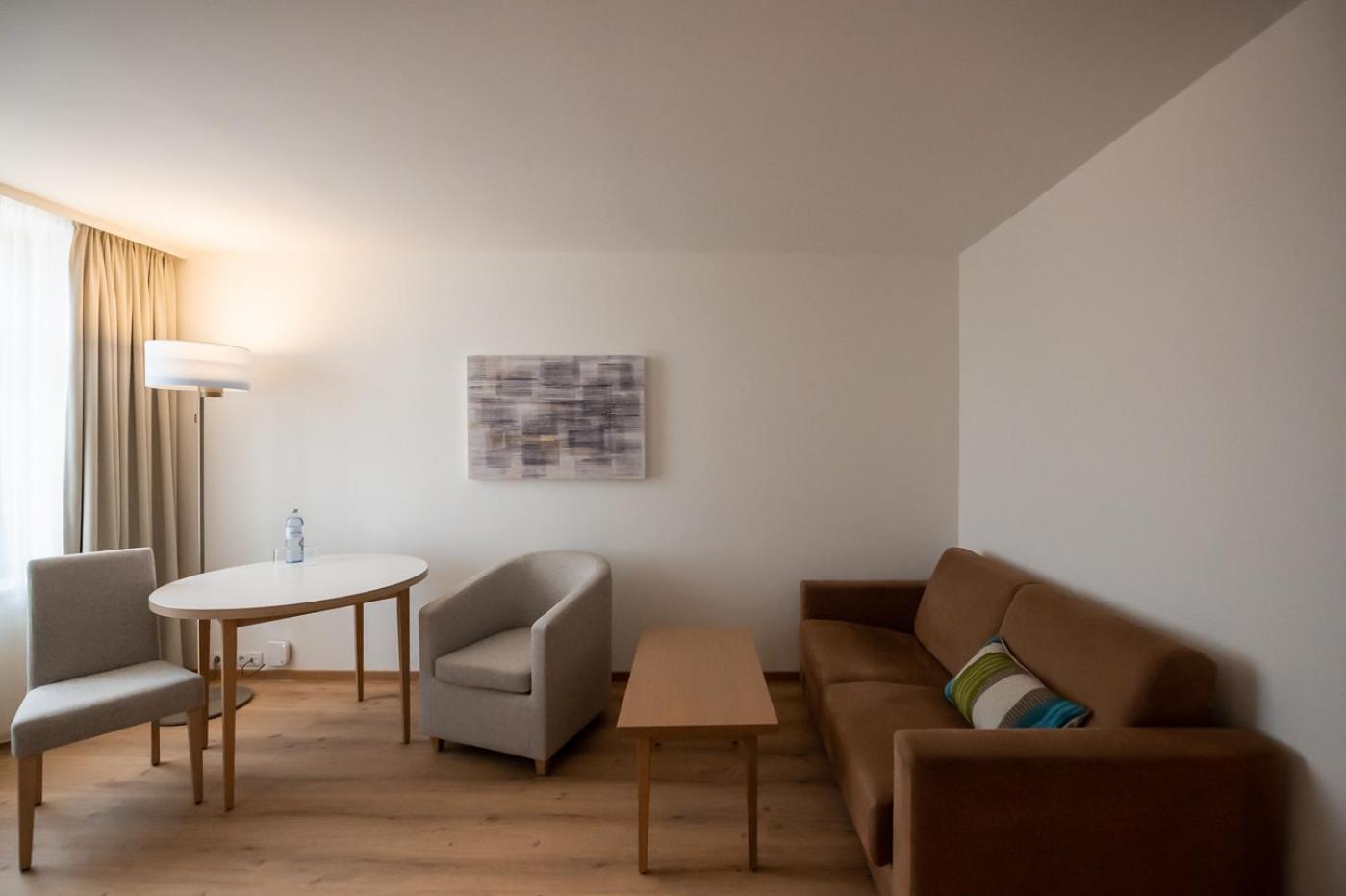 Hotel Seehotel Am Kaiserstrand 4*